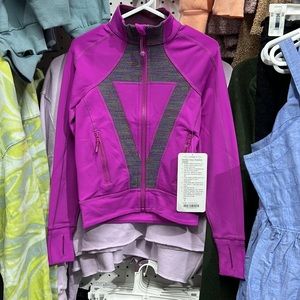 Ivivva Perfect Your Practice Jacket • BNWT • Size 4 • Purple